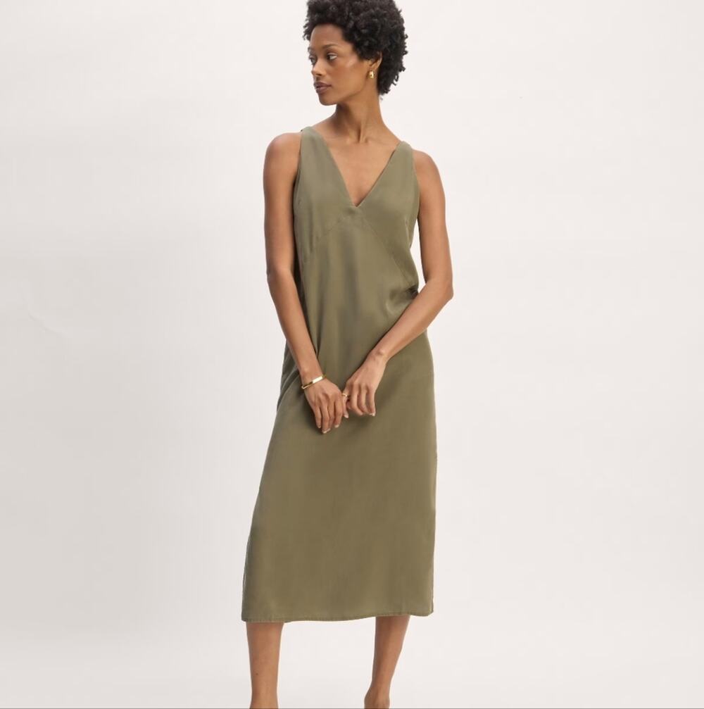Everlane Olive Green Tencel Lyocell Slip Dress V-Neck Midi Sleeveless Size 0 NEW